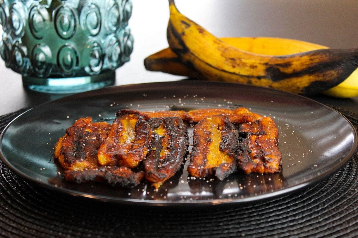 Tostones rellenos de ropa vieja