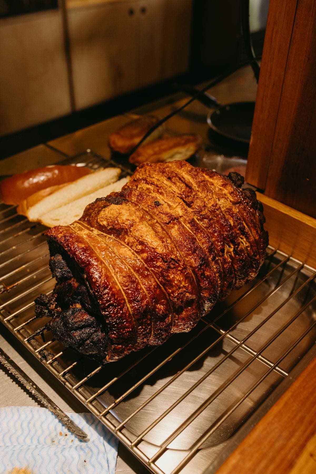 Lechón asado con congrí y yuca